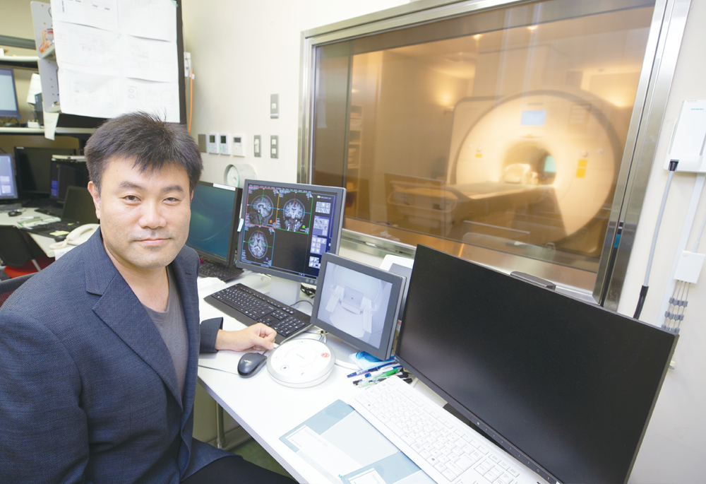 認知症の早期発見を目指せ ―画像診断技術開発の試み―