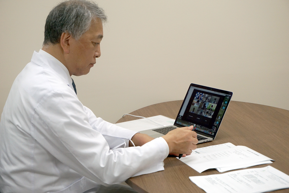 IRUD診断委員会(オンライン開催)の様子