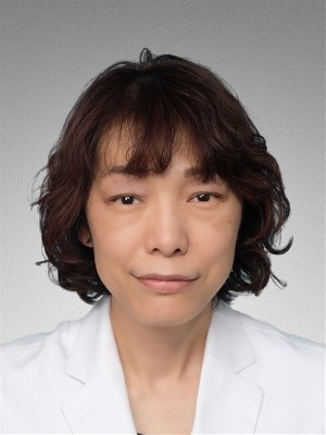 松井　彩乃の顔写真