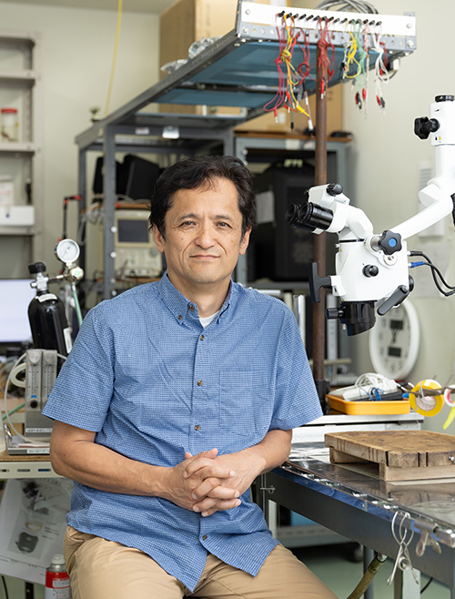 モデル動物研究開発部 関和彦部長のポートレート